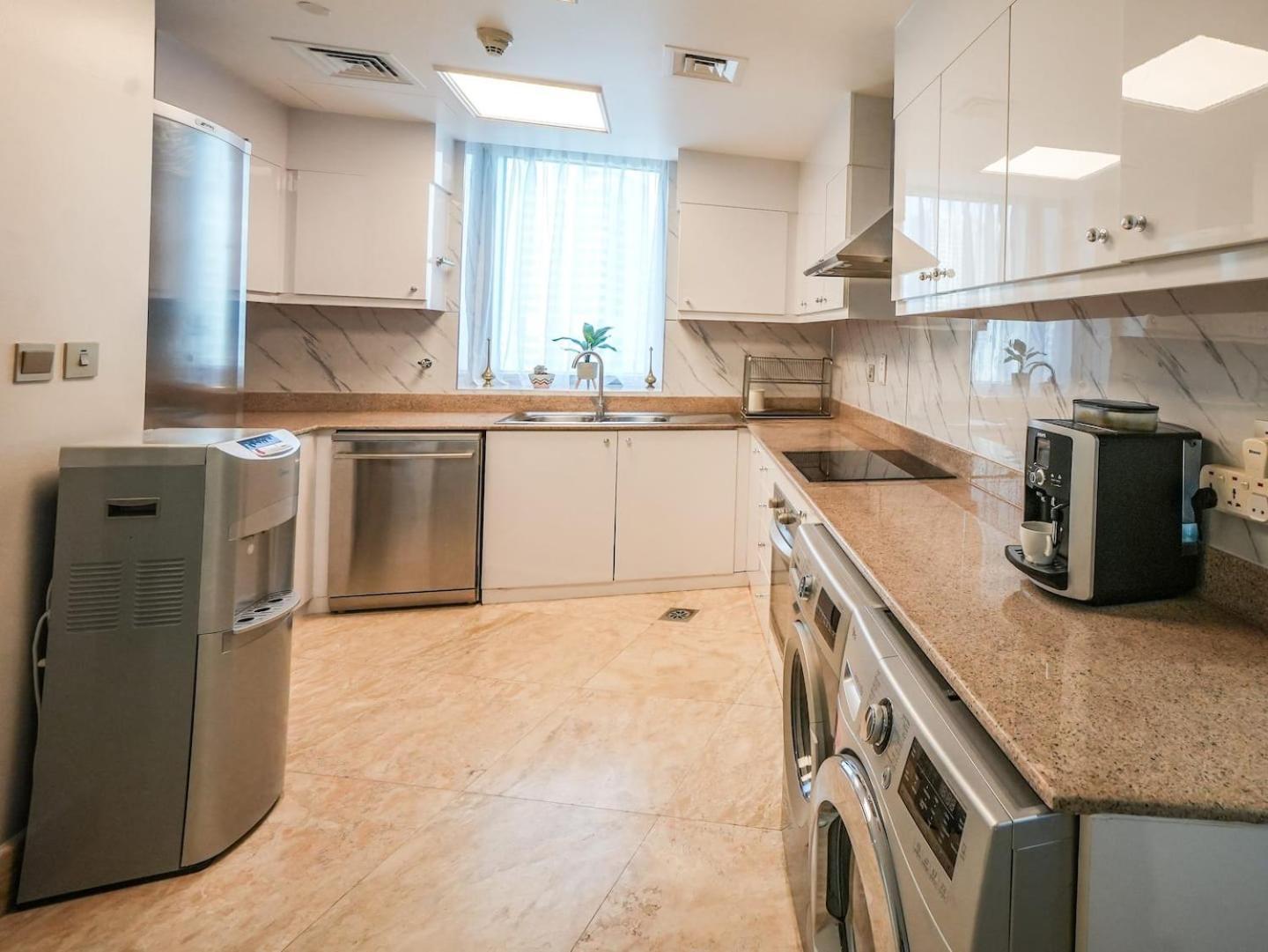 Deluxe 3 Bedroom With Marina & Sea View Dubaï Extérieur photo